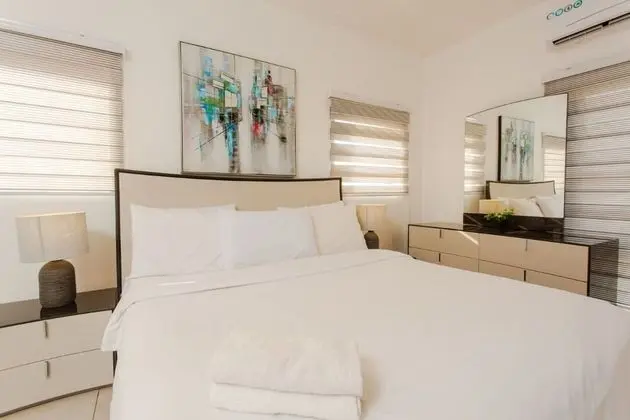 Accra Luxury Apartments at Pine Court - Oda