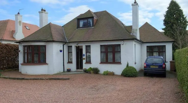 Acer Lodge Guest House