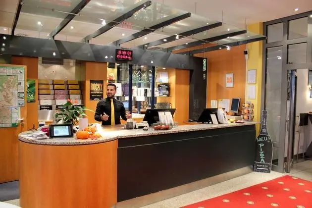 ACHAT Comfort Airport & Messe Stuttgart - Lobi