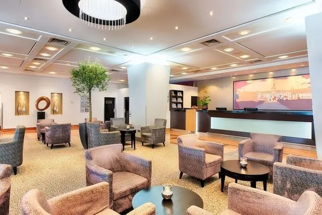 ACHAT Hotel Karlsruhe City - Lobi