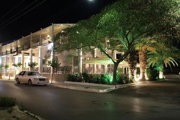 Achilles Hotel