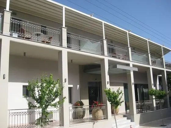 Achilles Hotel - Dış Mekan