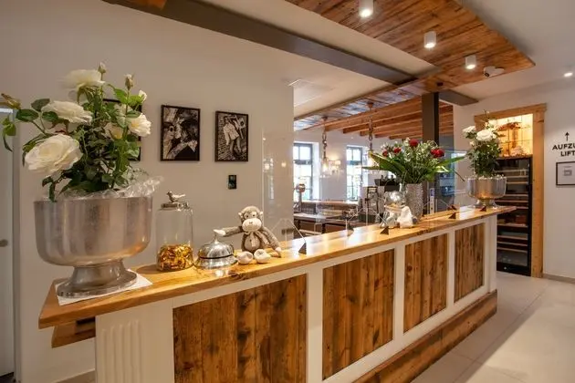 Hotel Achterum Greetsiel - Lobi