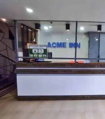 ACME Inn Subic - Lobi