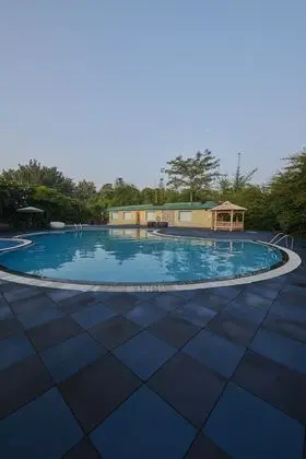 ACORN HIDEAWAY RESORT & SPA, Corbett - Havuz
