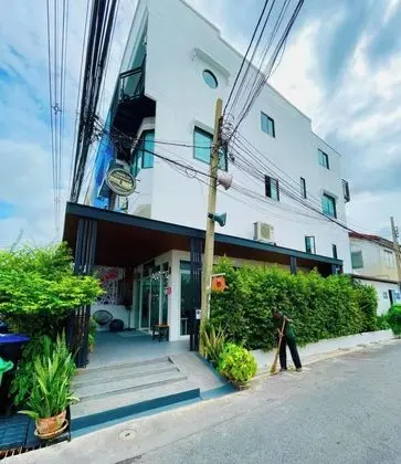 Acozyposhtel - Dış Mekan