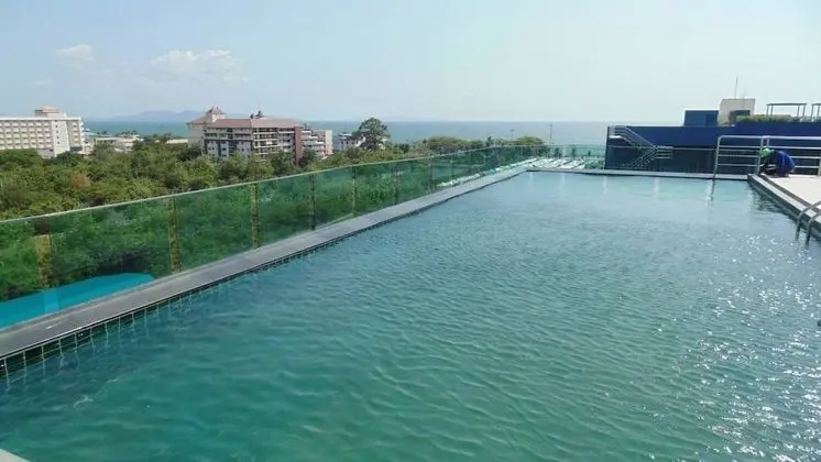 Acqua Condominium