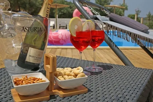 ACQUASANTA Relais - Havuz