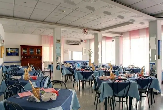 Hotel Acquazzurra - Yerinde Yemek