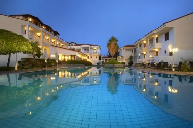 Acrotel Lily Ann Village - 1