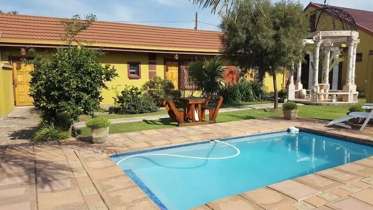 Acre of Africa Guest Venue - Havuz