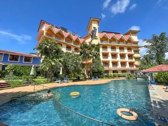 Acron Candolim Regina - Havuz