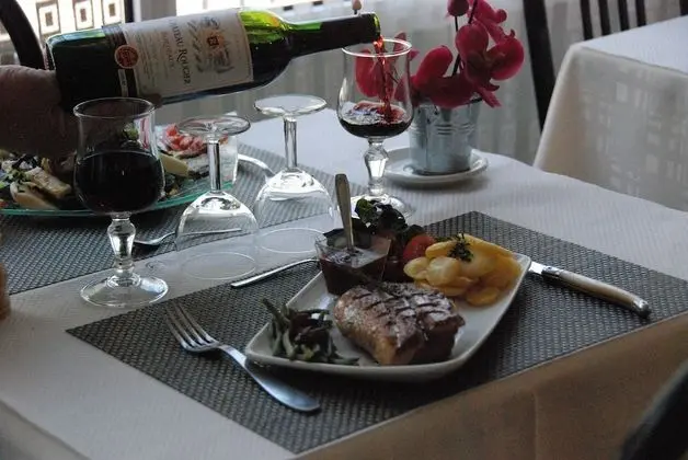 Hotel Acropolis - Yerinde Yemek