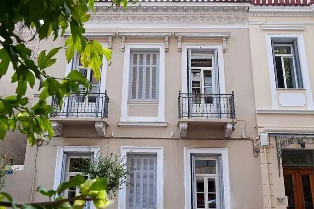 Acropolis TownHouseCo