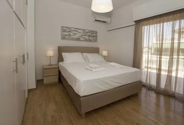 Acropolis View Penthouse Apartment by GHH - Oda