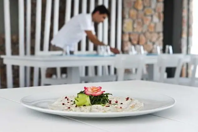 Acroterra Rosa Luxury Suites - Yeme / İçme