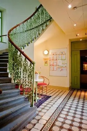 Actilingua Apartment