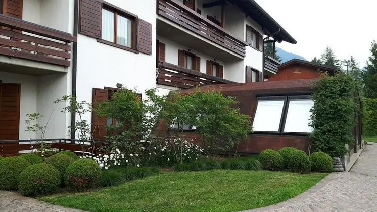 Active Hotel - Dış Mekan