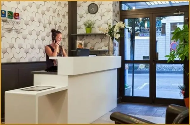 Hotel Actuel Chambéry Centre - Lobi