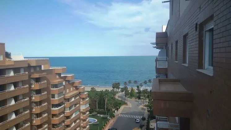 Acv - vistamar I-1ª línea planta 11 frontal interior