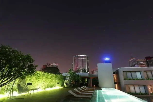 Ad Lib, Bangkok