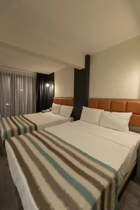 Ada World Hotel