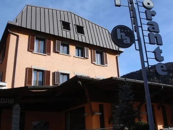 Hotel Adamello - Dış Mekan