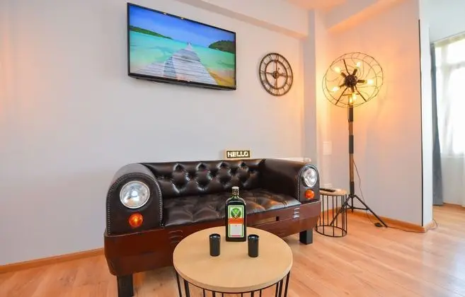 Adams Studio Cismigiu Gardens - Smart Tv - Free Wifi - Panoramic View - Oda Düzeni