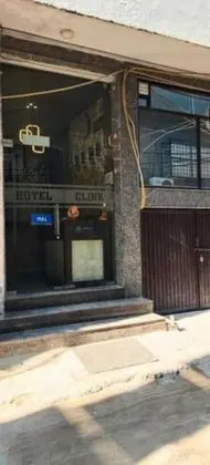 ADB Rooms Hotel Clink Residency - Dış Mekan