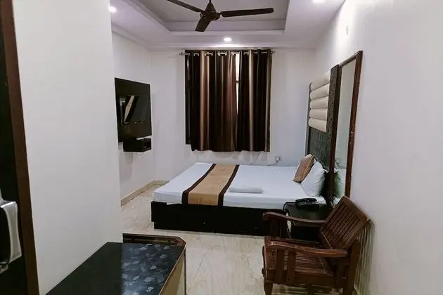 ADB Rooms Hotel Crystal Deluxe - Oda