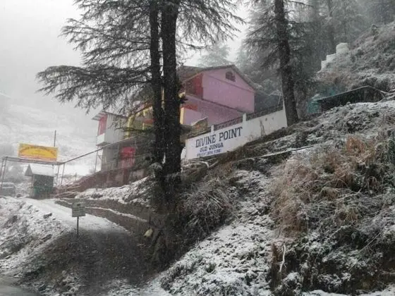 ADB Rooms Hotel Devine Point, Shimla - Dış Mekan