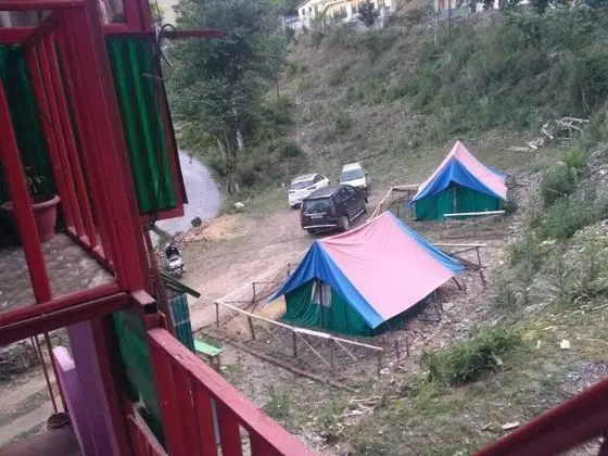 ADB Rooms Hotel Devine Point, Shimla - Yerinde Yemek