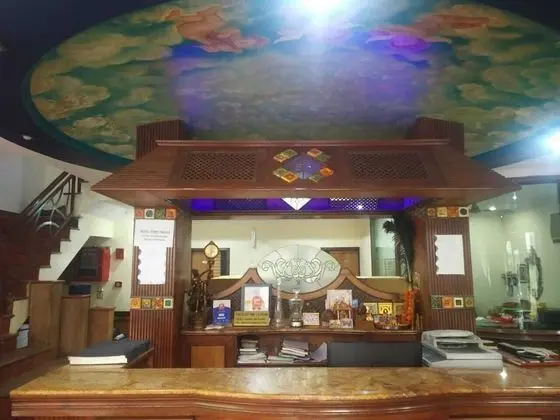 ADB Rooms Hotel Ivory Palace - Lobi