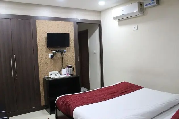 ADB Rooms Park Inn Varanasi