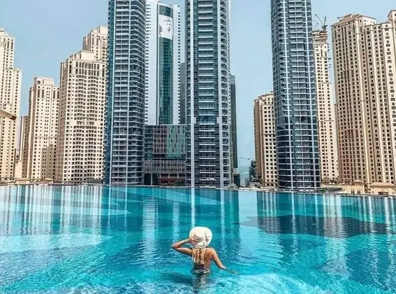The Address Marina 1br Incl Hotel Facilities - Havuz