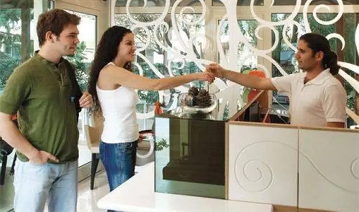 Address Residence Luxury Suite Hotel - Lobi