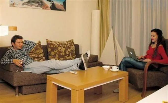 Address Residence Luxury Suite Hotel - Oda