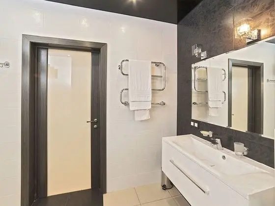 Adel Apartments near Grinvich - Banyo Tipleri