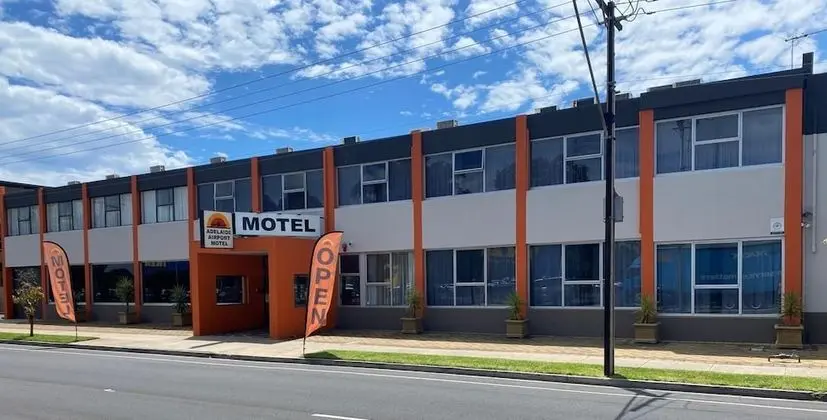 Adelaide Airport Motel - Dış Mekan