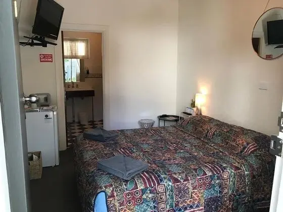 Adelaide City Fringe Apartments