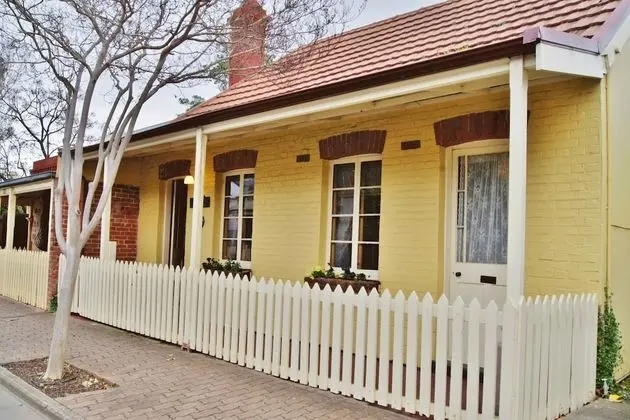 Adelaide Heritage Cottages & Apartments - Dış Mekan