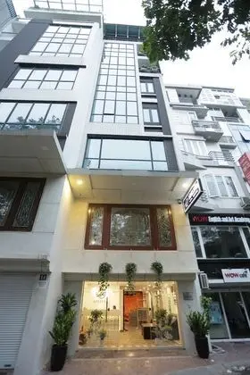 Adeline Hotel - Dış Mekan