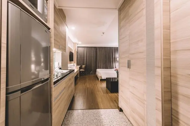 Adelphi Suites Bangkok - Oda