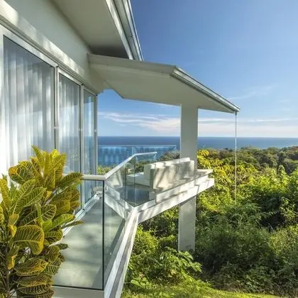 Adeluna Luxury Ocean View Villas