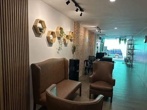 Aden Hotel - Lobi