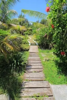 Adeng-Adeng Bungalows - Dış Mekan