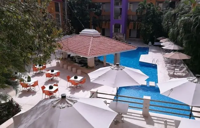 Adhara Hacienda Cancun - Havuz