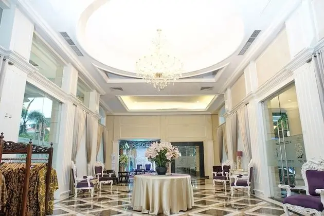 Adhiwangsa Hotel & Convention Hall - Lobi