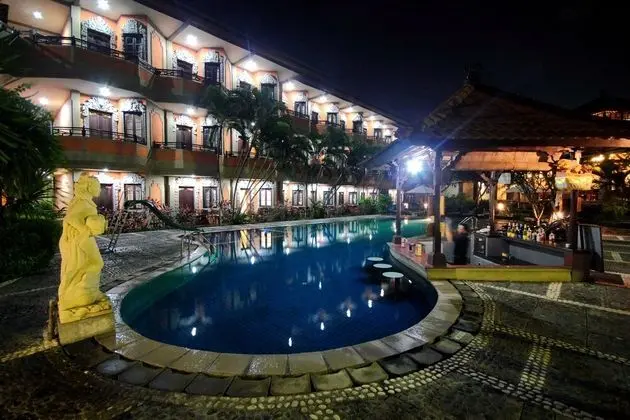 Adi Dharma Hotel Kuta - CHSE Certified - Havuz