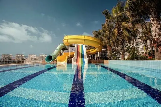 Adin Beach Hotel - 4